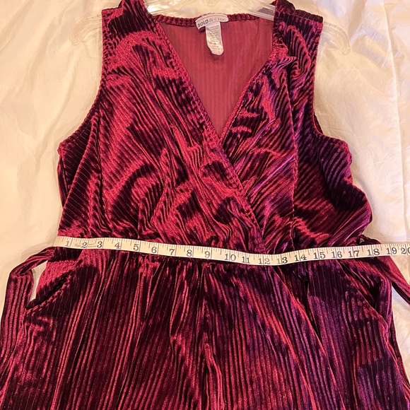 Bold & Chic sleeveless jumpsuit with pockets, size 3X - Picture 9 of 12